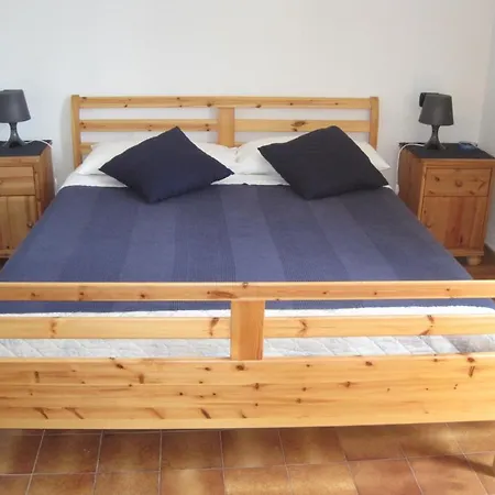 Fattore Oda ve Kahvaltı Levanto